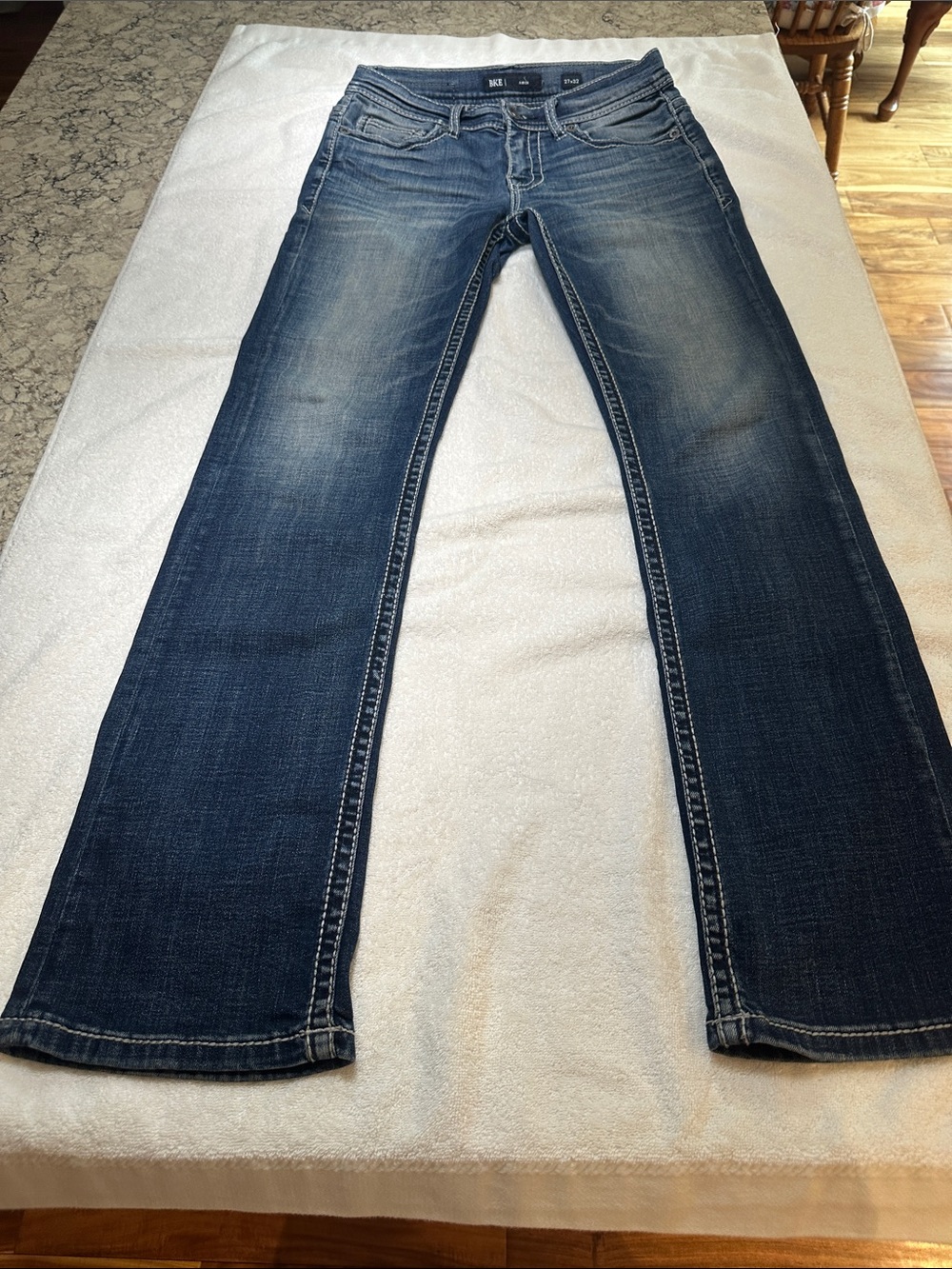 BKE Men’s Dark Blue Slim/Bootcut Jeans. Like new Sz 27x32💙